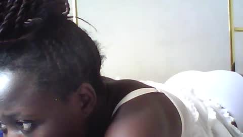 lotty_lavilla online show from August 6, 5:23 pm