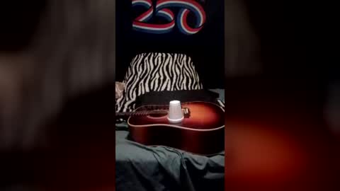 Lou Suffer online show from August 2, 1:18 pm