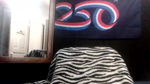 Lou Suffer online show from August 11, 1:35 pm