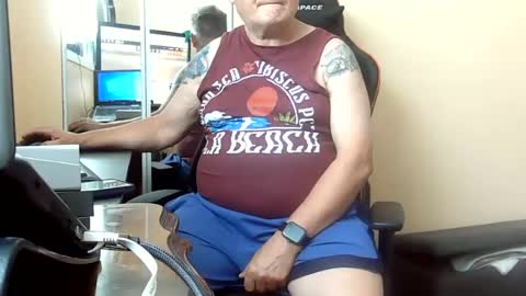 loumtl3 online show from July 1, 8:10 pm