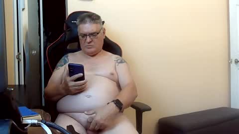 loumtl3 online show from July 24, 5:49 pm