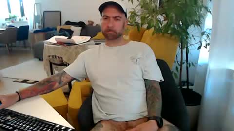 Guapito online show from June 26, 7:55 am