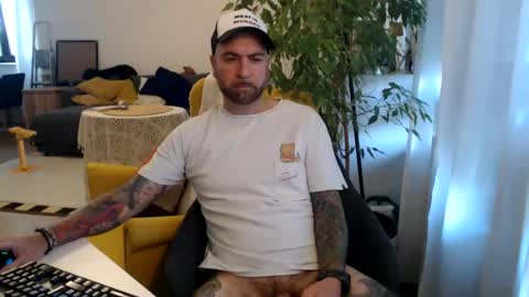 Guapito online show from July 22, 8:17 am