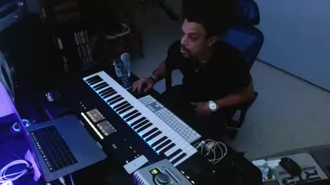 Prynce online show from July 30, 7:27 am