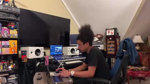 Prynce online show from August 3, 5:47 am