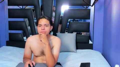 love_and_fire online show from March 11, 7:44 pm