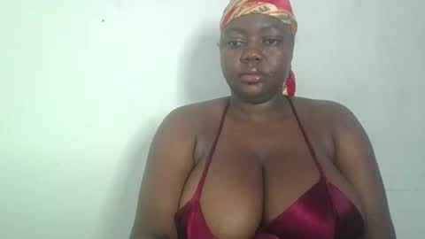 mila online show from May 19, 10:38 am