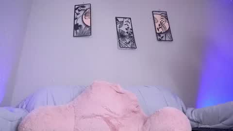 katalina   online show from August 13, 3:31 am