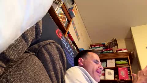 getnaked123 online show from June 9, 1:45 am