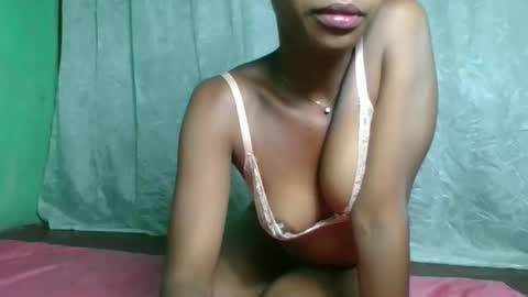 lovelaspice online show from May 7, 10:38 am