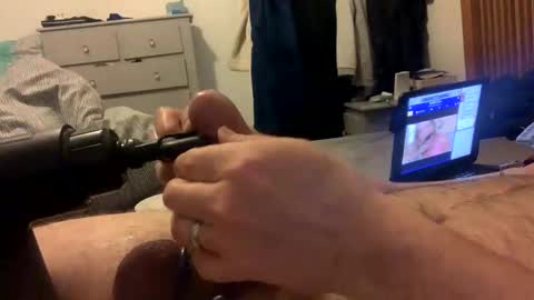 lovelegs1973 online show from March 24, 5:40 pm