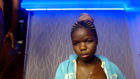 Shaz online show from August 14, 11:19 pm