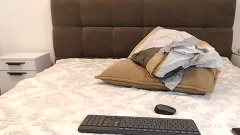 lovellykitty online show from July 24, 6:16 am