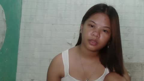 lovellypussy4u online show from July 3, 8:05 am