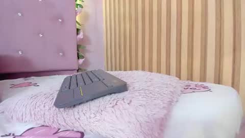 Kissy online show from September 2, 12:12 am