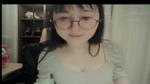 DANA KIM online show from March 4, 3:52 pm
