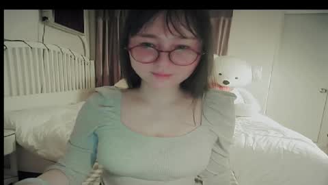 DANA KIM online show from March 28, 3:19 pm