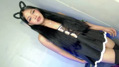 lovely_felicity online show from August 11, 9:06 pm
