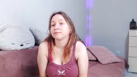 Lovely Hayley online show from August 12, 11:18 pm