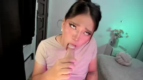 Ria online show from July 18, 3:29 am