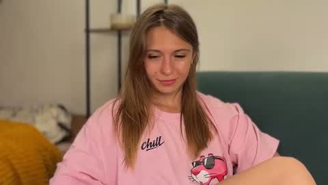 Kate only online show from August 9, 3:46 pm