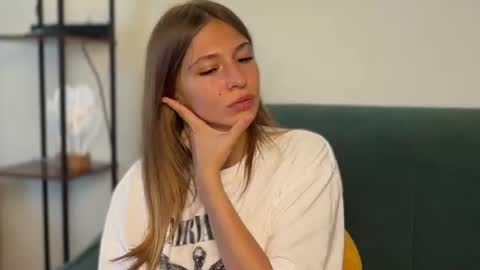 Kate only online show from August 14, 11:47 am