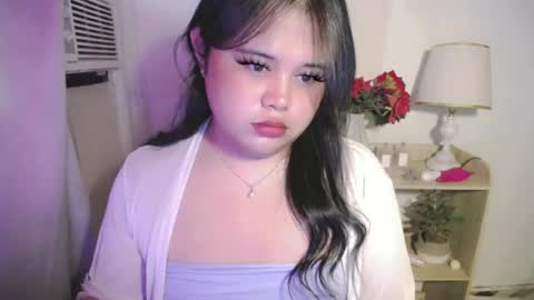 lovely online show from August 8, 8:03 am