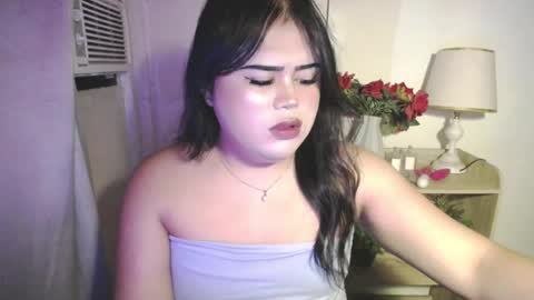 lovely online show from August 11, 4:31 pm