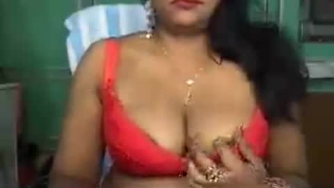 lovelyrose36 online show from August 4, 4:48 pm