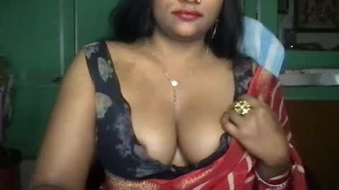 lovelyrose36 online show from August 11, 1:07 am