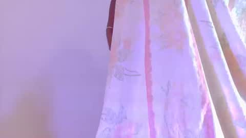 lovequeen02 online show from August 5, 11:41 am