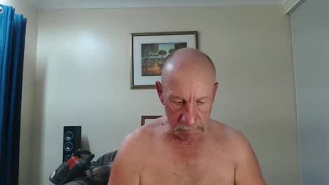 Lovesblackazz online show from April 6, 12:58 am