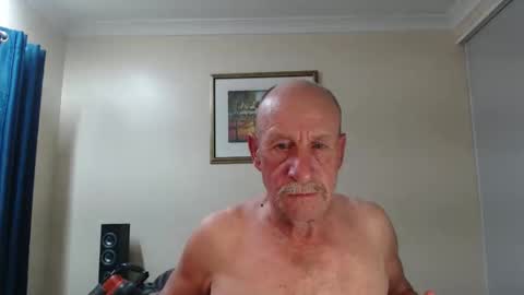 Lovesblackazz online show from April 24, 10:19 am