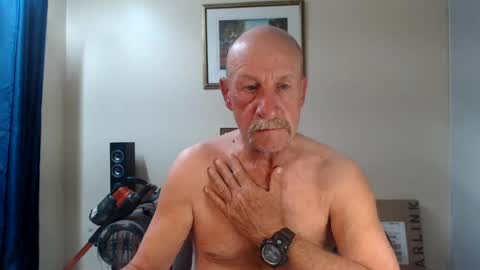 Lovesblackazz online show from August 13, 4:26 am