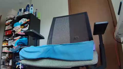 lovestrapons1 online show from August 13, 3:59 pm