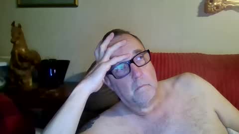 David online show from April 22, 9:45 am