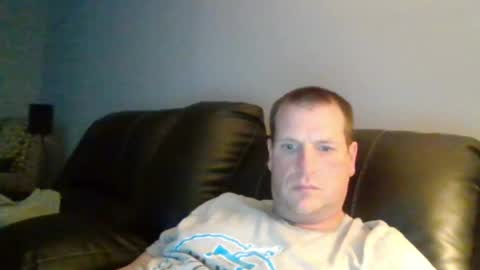 lovetocum37 online show from March 30, 12:24 am