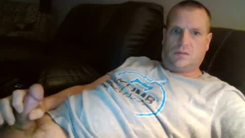 lovetocum37 online show from April 6, 3:32 am