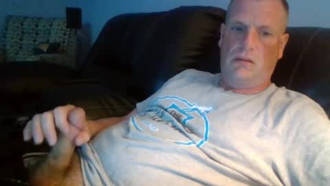 lovetocum37 online show from May 19, 2:34 am