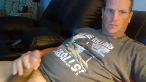 lovetocum37 online show from June 28, 11:52 pm