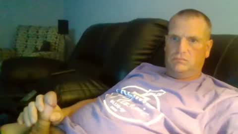 lovetocum37 online show from August 12, 2:47 am