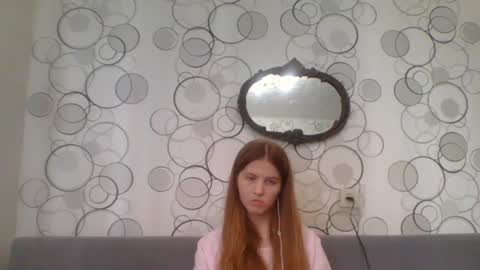 Katie online show from August 14, 9:57 am