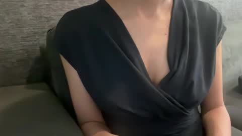 lovevibes5 online show from August 10, 1:07 am