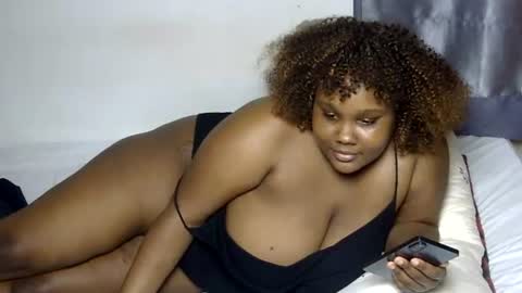 Loveybony online show from August 7, 8:20 pm