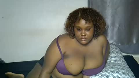 Loveybony online show from August 13, 2:31 pm