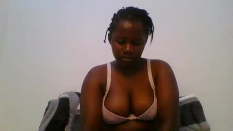 loviett online show from August 1, 4:35 pm