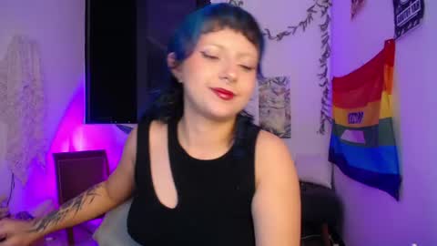 loving_alma online show from July 30, 6:21 am