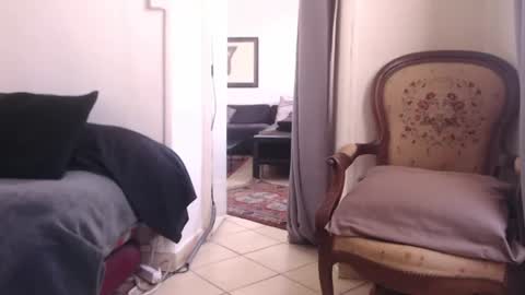 lovio75 online show from June 18, 8:36 am