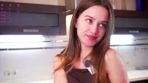 Emilia online show from August 28, 6:55 am