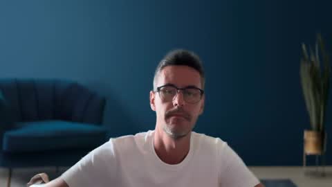 lowbibi online show from July 13, 10:33 am